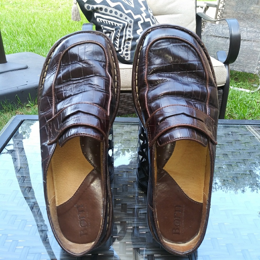 Born Brown Leather Slip On Loafers. Sz. 9.5 M
